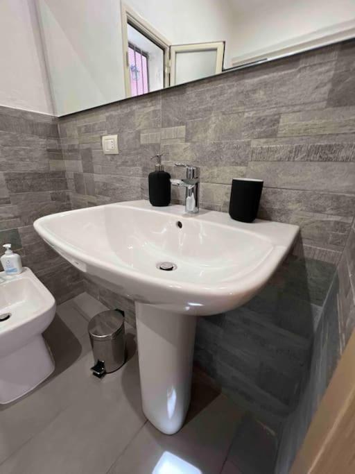 Casa Barbara 17 Apartman Catania Kültér fotó